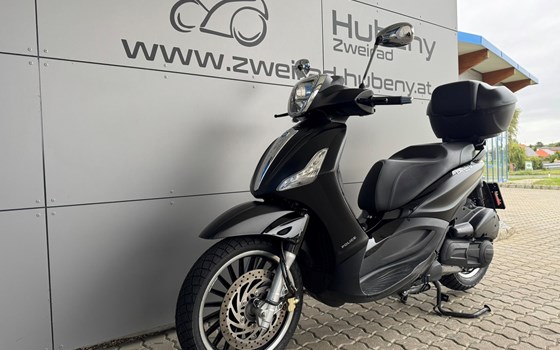 Gebrauchtmotorrad Piaggio Beverly 300 - Bild 6 Gebrauchtmotorrad Piaggio Beverly 300 - Bild 6