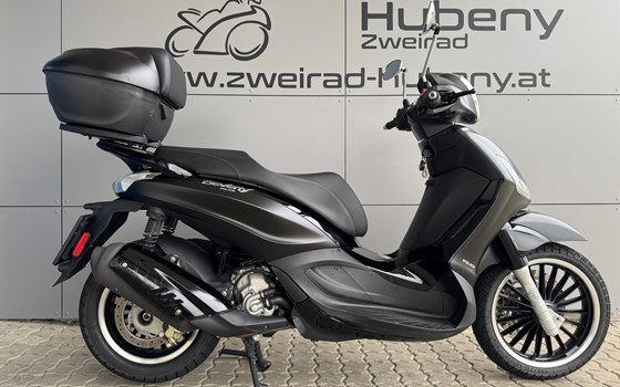 Gebrauchtmotorrad Piaggio Beverly 300 i.e. Police - Bild 2 Gebrauchtmotorrad Piaggio Beverly 300 i.e. Police - Bild 2