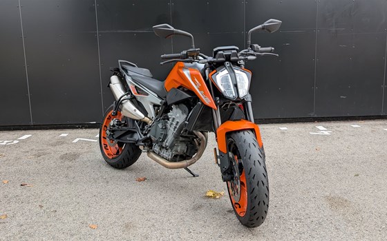 Gebrauchtmotorrad KTM 790 Duke - Bild 1 Gebrauchtmotorrad KTM 790 Duke - Bild 1