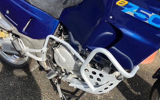 Gebrauchtmotorrad Cagiva Elefant 750 - Bild 6 Gebrauchtmotorrad Cagiva Elefant 750 - Bild 6