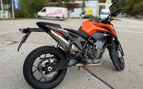 Gebrauchtmotorrad KTM 790 Duke L - Bild 3 Gebrauchtmotorrad KTM 790 Duke L - Bild 3