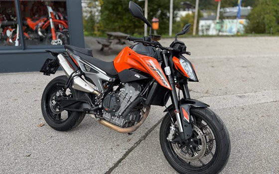 Gebrauchtmotorrad KTM 790 Duke L - Bild 4 Gebrauchtmotorrad KTM 790 Duke L - Bild 4