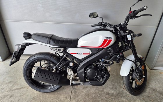 Gebrauchtmotorrad Yamaha XSR125 - Bild 1 Gebrauchtmotorrad Yamaha XSR125 - Bild 1