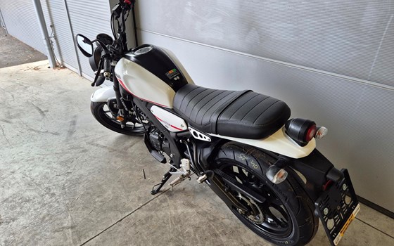 Gebrauchtmotorrad Yamaha XSR125 - Bild 6 Gebrauchtmotorrad Yamaha XSR125 - Bild 6
