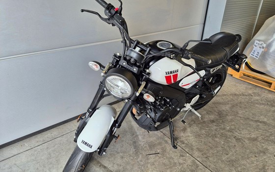 Gebrauchtmotorrad Yamaha XSR125 - Bild 7 Gebrauchtmotorrad Yamaha XSR125 - Bild 7