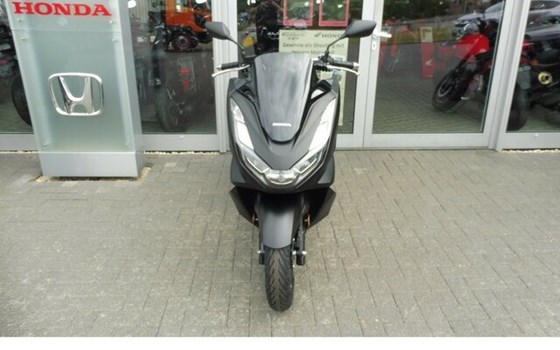 Gebrauchtmotorrad Honda PCX125 - Bild 3