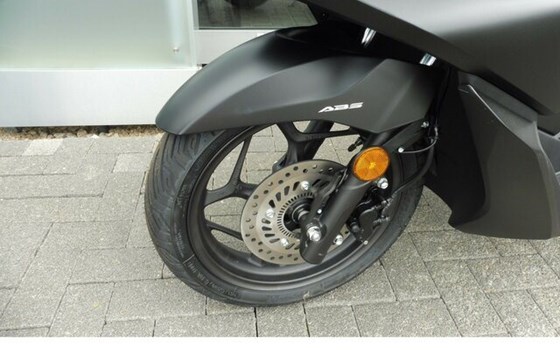 Gebrauchtmotorrad Honda PCX125 - Bild 6