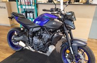 Naked Bikes bis 800ccm - Vorschaubild Naked Bikes bis 800ccm