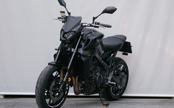 Gebrauchtmotorrad Yamaha MT-09 - Bild 2 Gebrauchtmotorrad Yamaha MT-09 - Bild 2