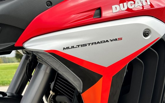 Gebrauchtmotorrad Ducati Multistrada V4 S - Bild 6 Gebrauchtmotorrad Ducati Multistrada V4 S - Bild 6