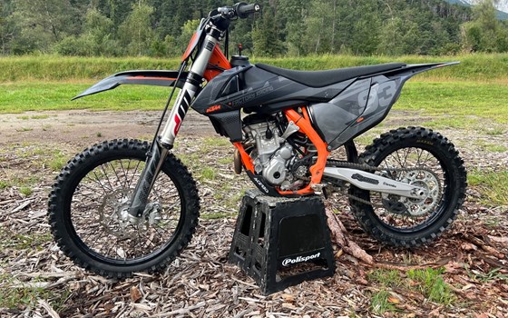 Gebrauchtmotorrad KTM 250 SX-F - Bild 1 Gebrauchtmotorrad KTM 250 SX-F - Bild 1