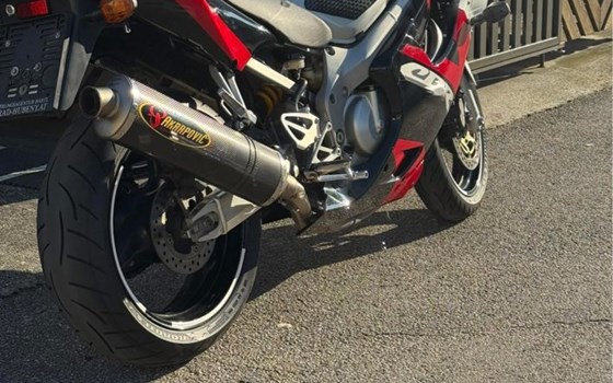 Gebrauchtmotorrad Honda CBR 600 F - Bild 2 Gebrauchtmotorrad Honda CBR 600 F - Bild 2