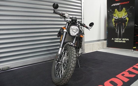 Gebrauchtmotorrad FB Mondial HPS 300 - Bild 3