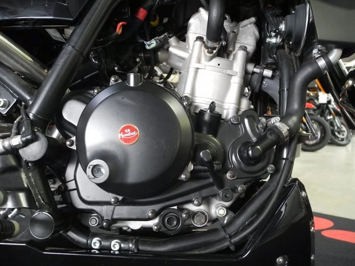 Offer FB Mondial HPS 300 Bild 7: Offer FB Mondial HPS 300