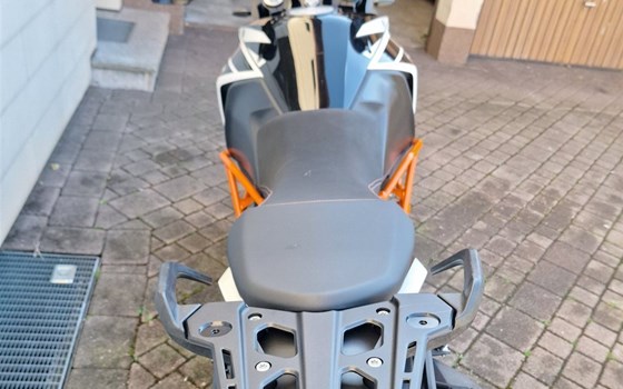 Gebrauchtmotorrad KTM 1090 Adventure R - Bild 6 Gebrauchtmotorrad KTM 1090 Adventure R - Bild 6
