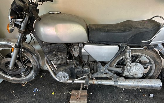 Gebrauchtmotorrad Yamaha XS 750 - Bild 1 Gebrauchtmotorrad Yamaha XS 750 - Bild 1