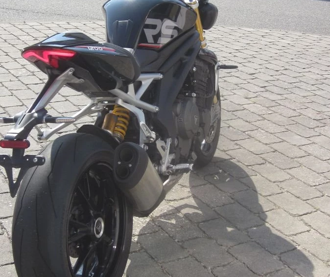 Angebot Triumph Speed Triple 1200 RS Bild 11: Angebot Triumph Speed Triple 1200 RS