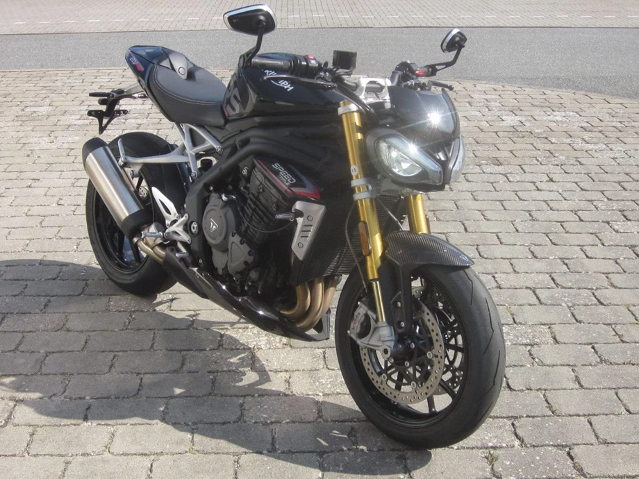 Angebot Triumph Speed Triple 1200 RS Bild 12: Angebot Triumph Speed Triple 1200 RS