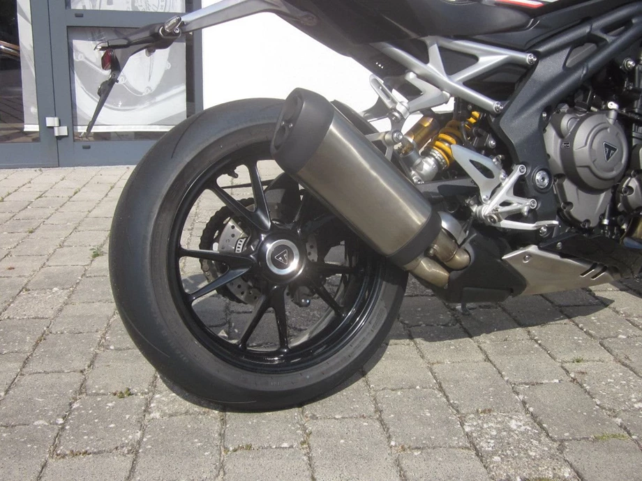 Angebot Triumph Speed Triple 1200 RS Bild 3: Angebot Triumph Speed Triple 1200 RS