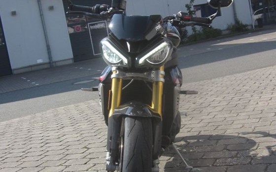 Gebrauchtmotorrad Triumph Speed Triple 1200 RS - Bild 6