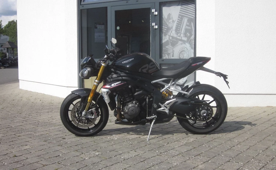 Angebot Triumph Speed Triple 1200 RS Bild 8: Angebot Triumph Speed Triple 1200 RS