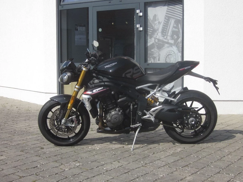 Angebot Triumph Speed Triple 1200 RS Bild 8: Angebot Triumph Speed Triple 1200 RS