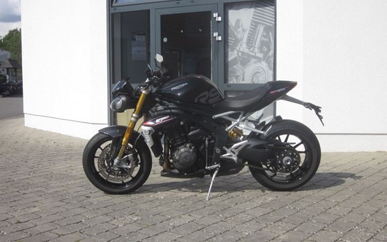 Gebrauchtmotorrad Triumph Speed Triple 1200 RS - Bild 8