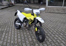 Neumotorrad Husqvarna 701 Supermoto