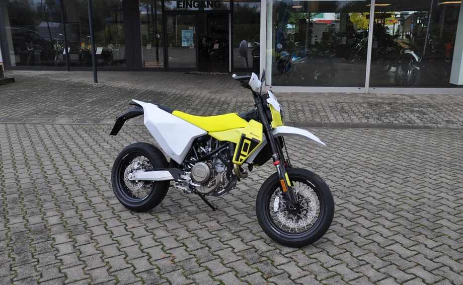 Angebot Husqvarna 701 Supermoto Bild 16: Angebot Husqvarna 701 Supermoto