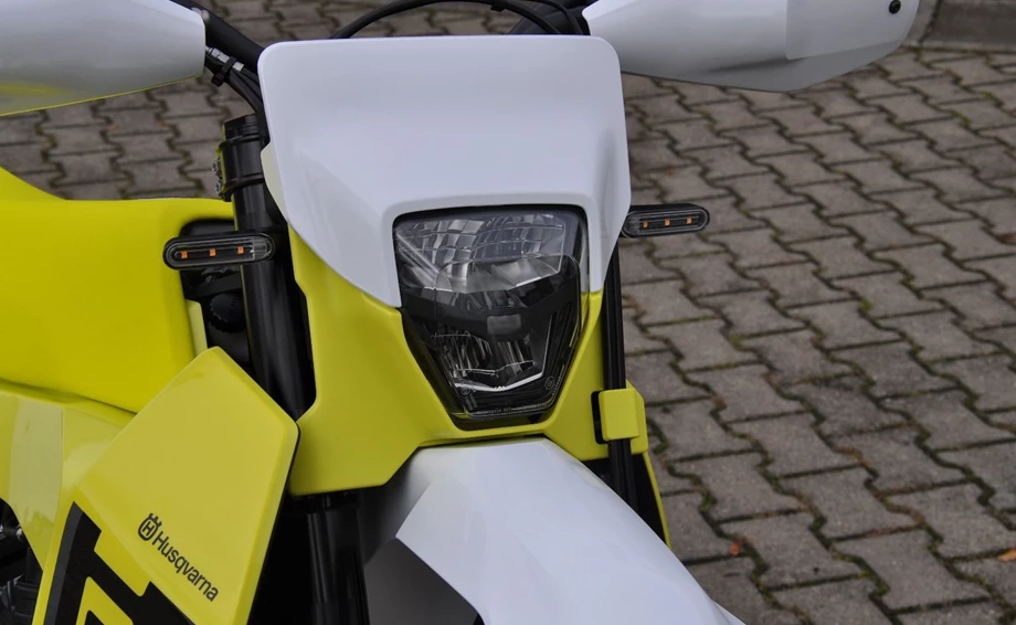 Angebot Husqvarna 701 Supermoto Bild 17: Angebot Husqvarna 701 Supermoto