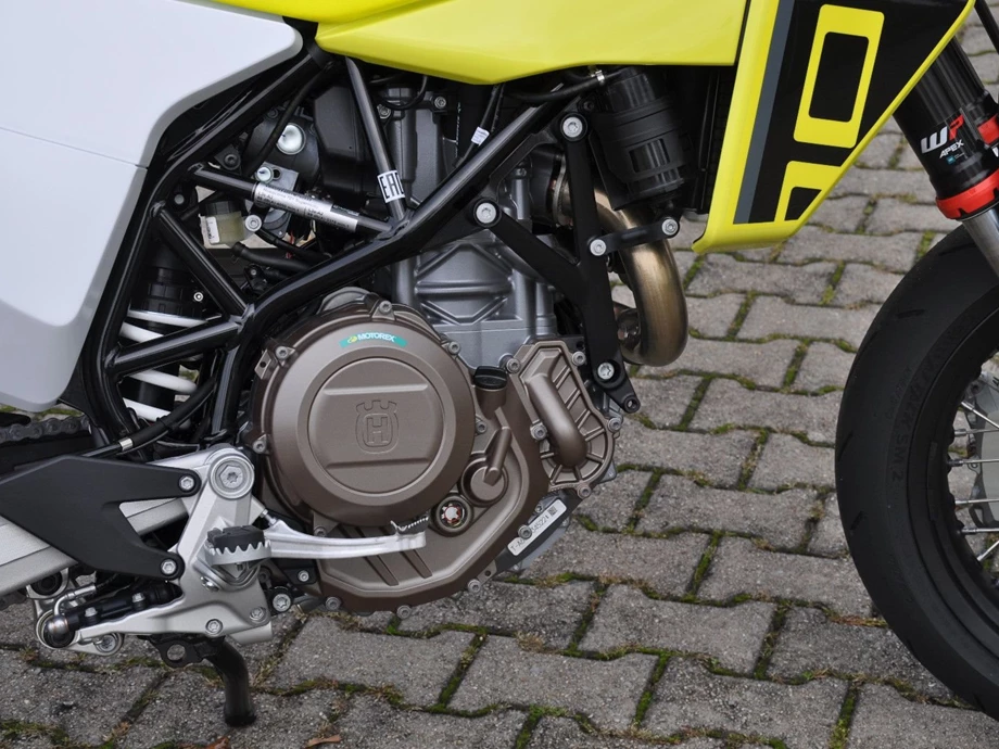 Angebot Husqvarna 701 Supermoto Bild 19: Angebot Husqvarna 701 Supermoto