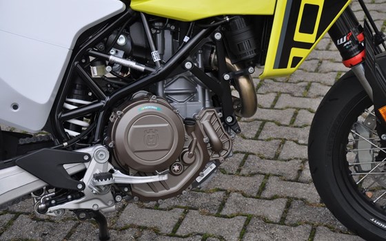 Neufahrzeug Husqvarna 701 Supermoto - Bild 19