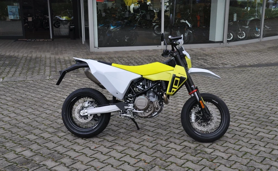 Angebot Husqvarna 701 Supermoto Bild 2: Angebot Husqvarna 701 Supermoto