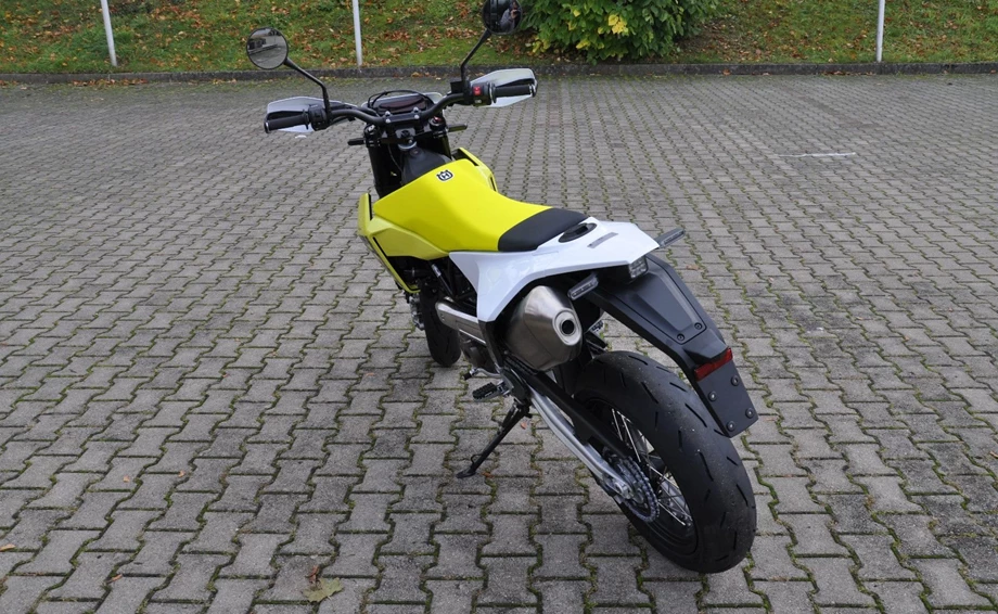 Angebot Husqvarna 701 Supermoto Bild 7: Angebot Husqvarna 701 Supermoto