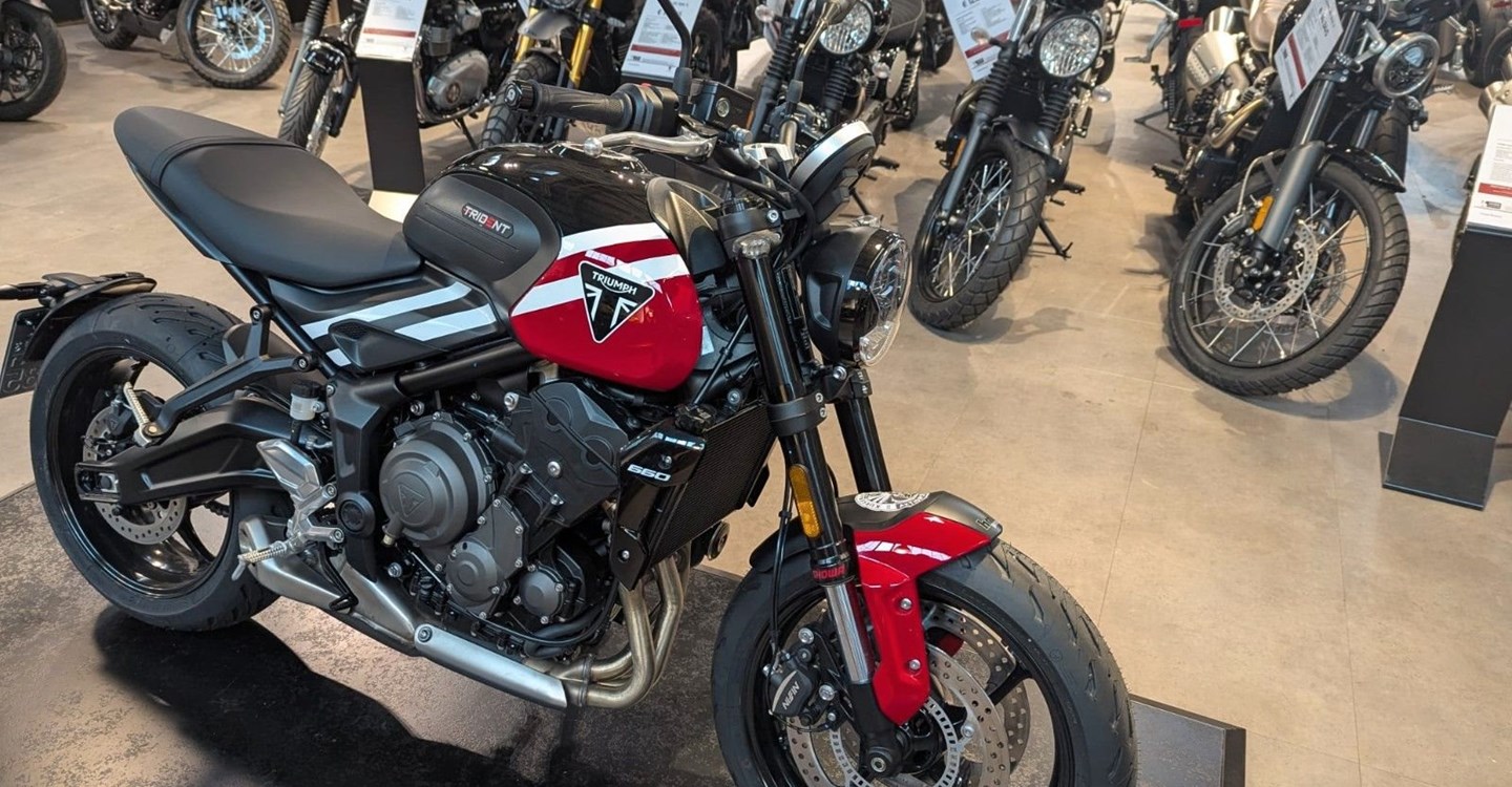 Zum Vergrößern bitte anklicken! Angebot Triumph Trident 660