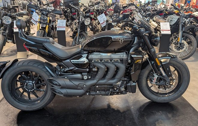 Triumph Rocket 3 Storm GT