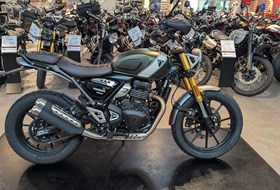 Triumph Scrambler 400 X