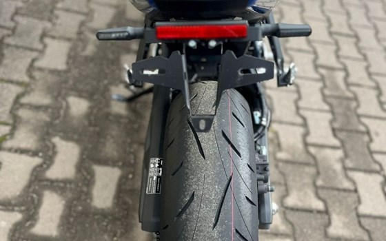 Gebrauchtmotorrad Suzuki GSX-8R - Bild 6