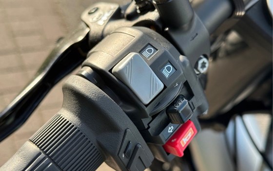 Gebrauchtmotorrad Husqvarna Vitpilen 701 - Bild 13