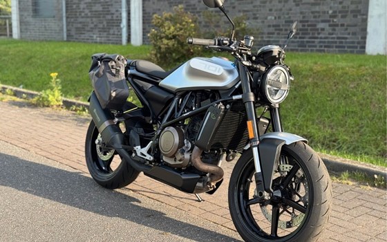 Gebrauchtmotorrad Husqvarna Vitpilen 701 - Bild 2