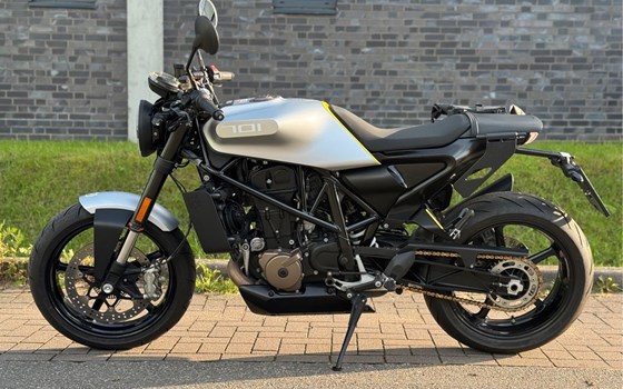 Gebrauchtmotorrad Husqvarna Vitpilen 701 - Bild 4