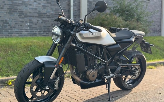 Gebrauchtmotorrad Husqvarna Vitpilen 701 - Bild 5