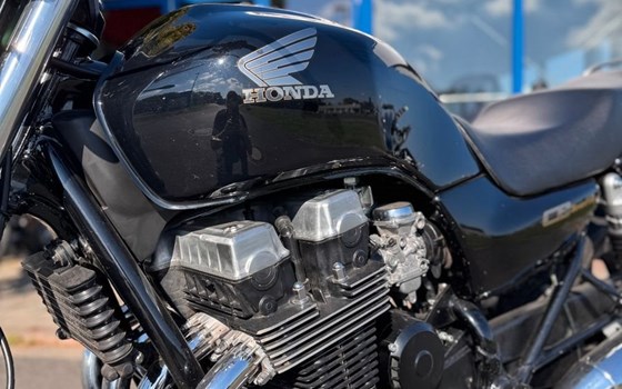 Gebrauchtmotorrad Honda CB 750 Sevenfifty - Bild 7