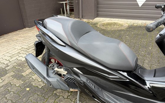 Gebrauchtmotorrad Honda Forza 125 - Bild 11