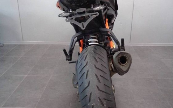 Gebrauchtmotorrad KTM 1290 Super Duke GT - Bild 5