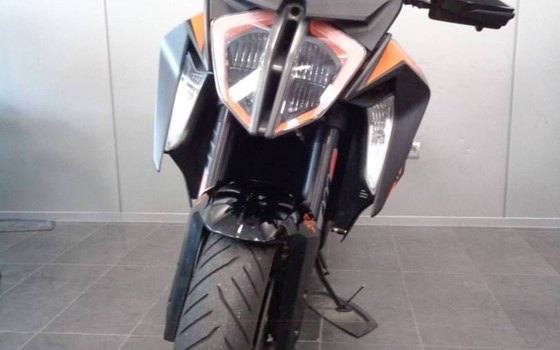 Gebrauchtmotorrad KTM 1290 Super Duke GT - Bild 8