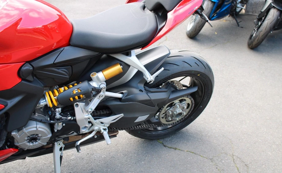 Angebot Ducati Streetfighter V2 Bild 12: Angebot Ducati Streetfighter V2