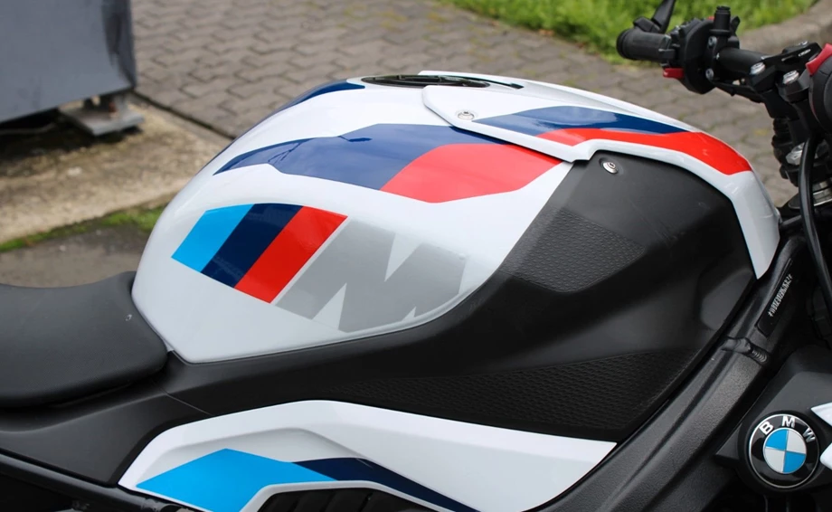 Angebot BMW M 1000 RR Bild 11: Angebot BMW M 1000 RR