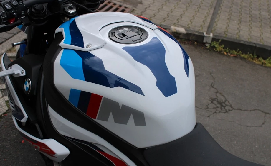 Angebot BMW M 1000 RR Bild 17: Angebot BMW M 1000 RR