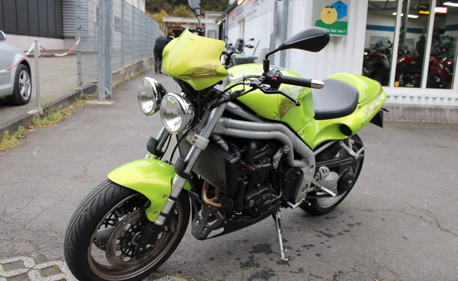 Angebot Triumph Speed Triple 955i Bild 2: Angebot Triumph Speed Triple 955i